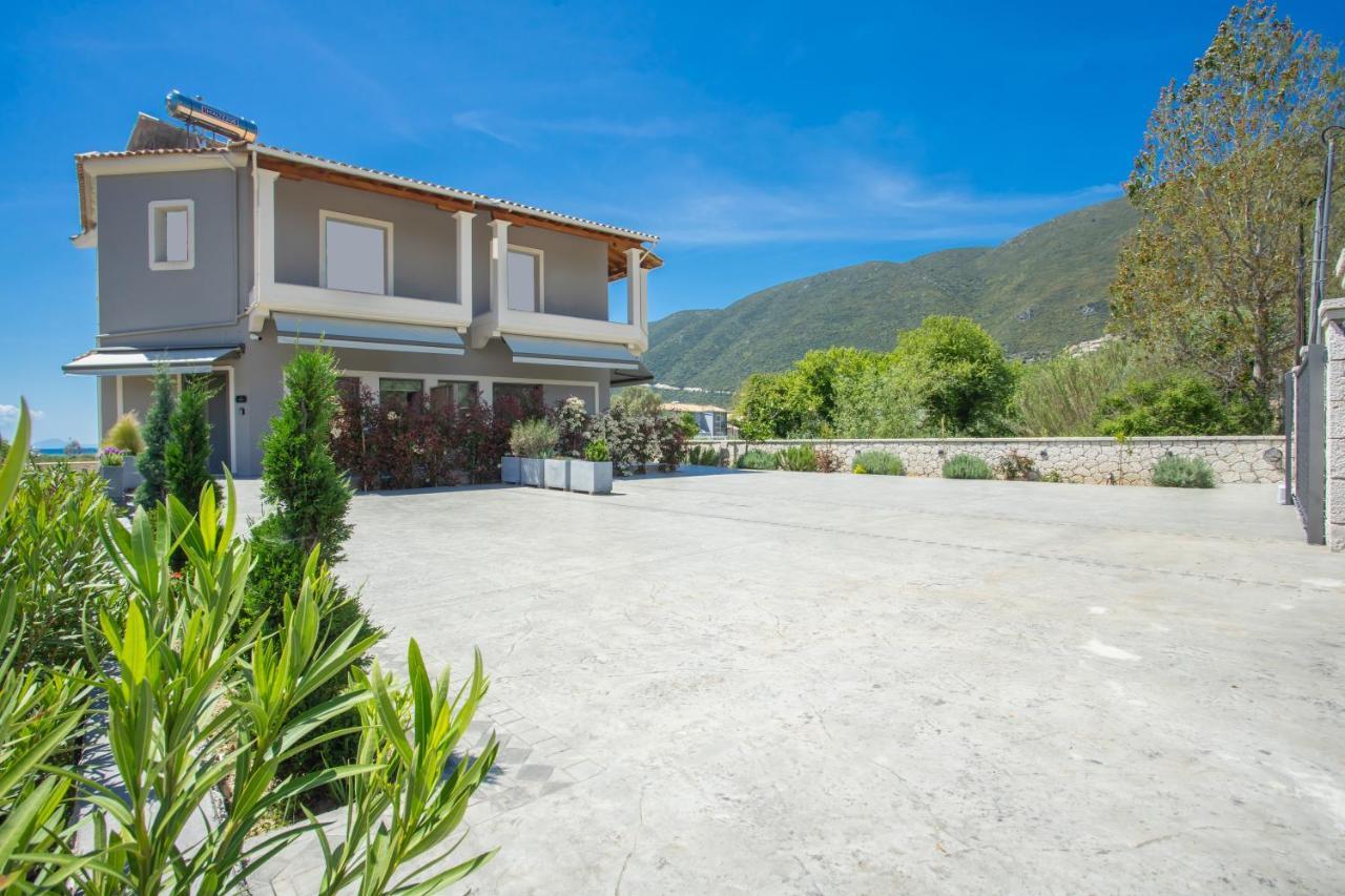 Apollonian Luxury Apartments Vasiliki  Exterior photo